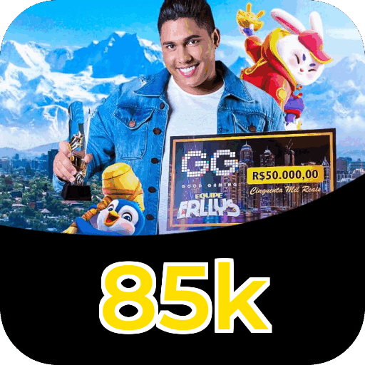 Interface mostrando bônus R$ 5.000, 500 giros grátis, cashback 15% e programa VIP
